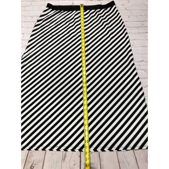 Ruby Rd. Women Long Maxi Skirt Size 1X Polyester Blend Stripes B244 -29 - Picture 4 of 12